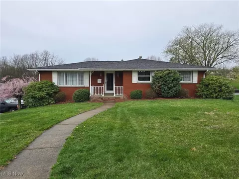 119 Eleanor St, Mingo Junction, OH 43938