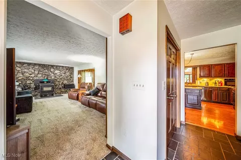 2921 Sexton Rd, Geneva, OH 44041 photo 16