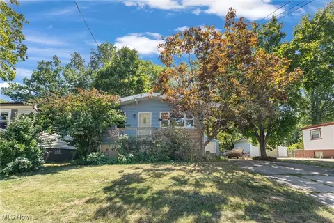834 Hancock Ave, Akron, OH 44314