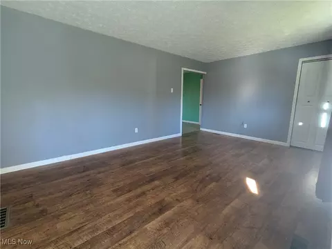 Living - 144 Pine Ln, Barnesville, OH 43713 photo 1 of 3