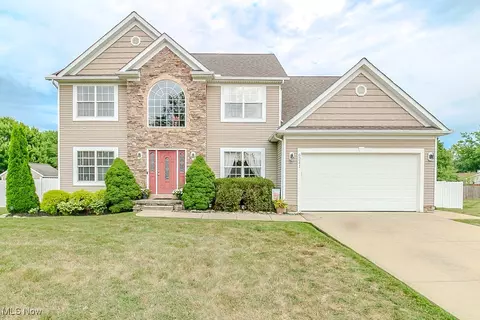 6241 Tina Dr, Mentor, OH 44060