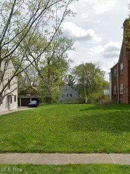 3621 Glencairn Rd, Shaker Heights, OH 44122