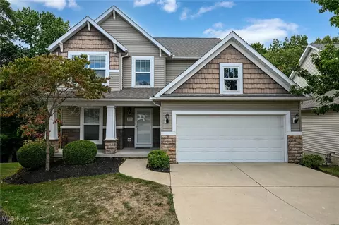 2526 Cedar Creek Ln, Akron, OH 44312