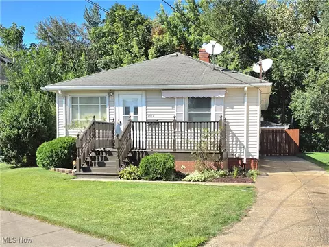 5413 Brow Ave, Newburgh Heights, OH 44105