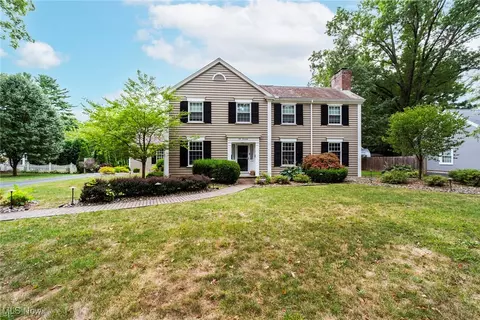 117 Overhill Rd, Youngstown, OH 44512