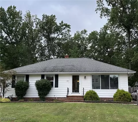 844 Bryn Mawr Ave, Wickliffe, OH 44092