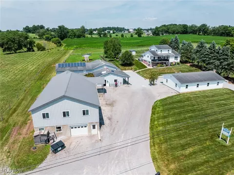 8276 Harrison Rd, Fredericksburg, OH 44627