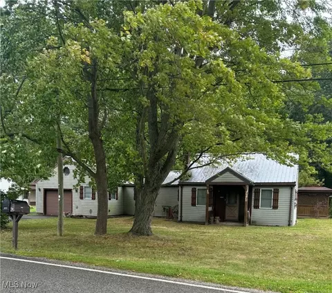 4068 Herner County Line Rd, Southington, OH 44470