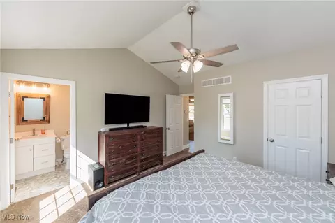 Bedroom - 40 Perch Ct, Lagrange, OH 44050 photo 6 of 7