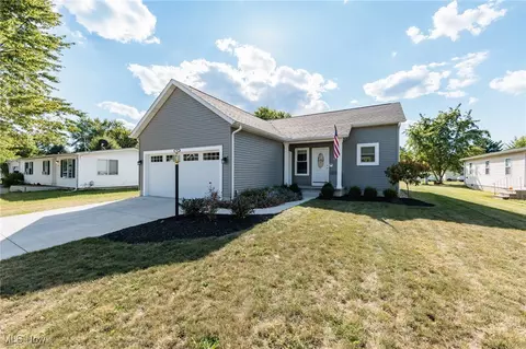 Exterior - 40 Perch Ct, Lagrange, OH 44050 photo 2 of 7