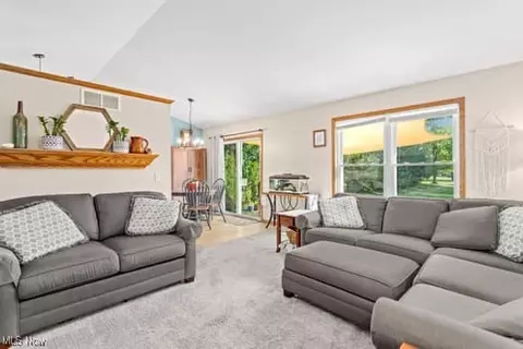 Living - 1740 Reimer Rd, Wadsworth, OH 44281 photo 1 of 2