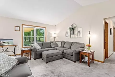 Living - 1740 Reimer Rd, Wadsworth, OH 44281 photo 2 of 2