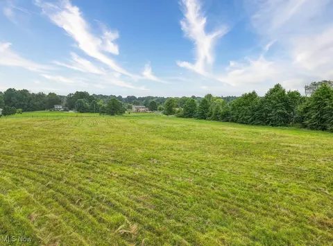 Vl Bryant Road, Windham, OH 44288
