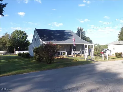 1014 Summers St, Parkersburg, WV 26101