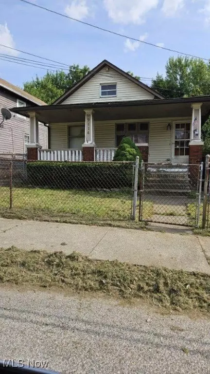7114 Ottawa Rd, Cleveland, OH 44105