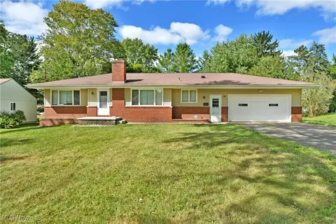 138 Mill Creek Rd, Niles, OH 44446