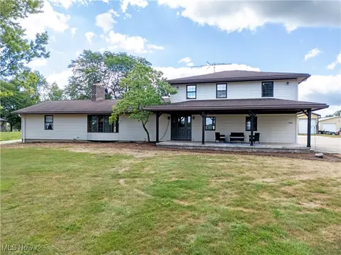 16201 Burton City Rd, Orrville, OH 44667