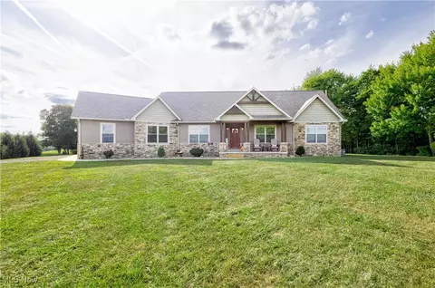 7518 Linnville Rd, Newark, OH 43056