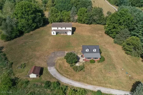 2386 Broadway Ave NE, East Canton, OH 44730