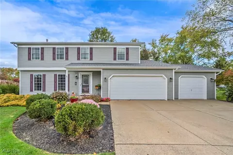 9331 Wyant Dr, Mentor, OH 44060
