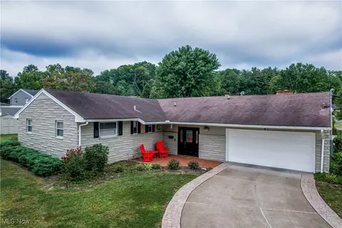 109 Morningside Cir, Parkersburg, WV 26101
