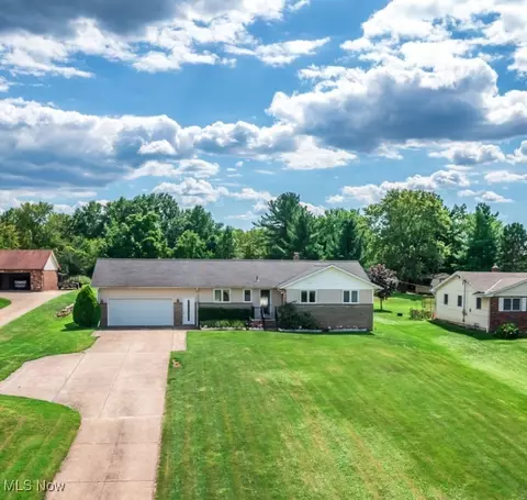 2378 Babcock Rd, Hinckley, OH 44233
