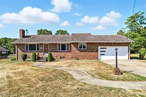 348 Walnut St, Leetonia, OH 44431