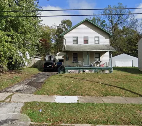 2562 Mount Vernon Ave, Youngstown, OH 44502