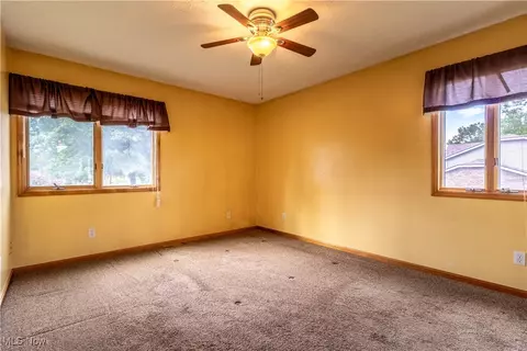 148 Oak Dr, Dillonvale, OH 43917 photo 25