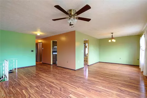 6747 Giddings Rd, Rootstown, OH 44272 photo 6