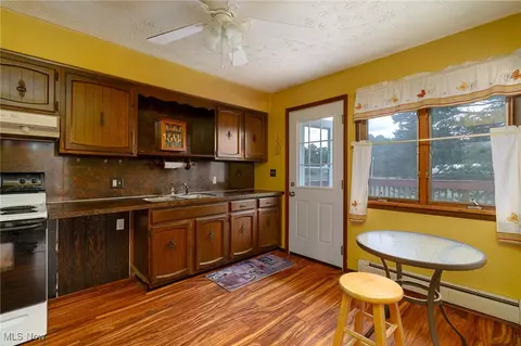 6747 Giddings Rd, Rootstown, OH 44272 photo 9