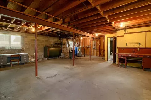 6747 Giddings Rd, Rootstown, OH 44272 photo 24
