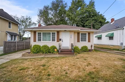226 Homewood Ave, Akron, OH 44312