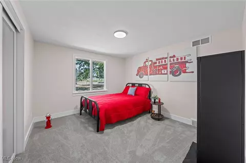 7875 Bentler Ave NE, Canton, OH 44721 photo 29