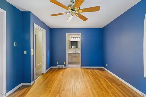 2425 Pennington St NW, Canton, OH 44709 photo 13