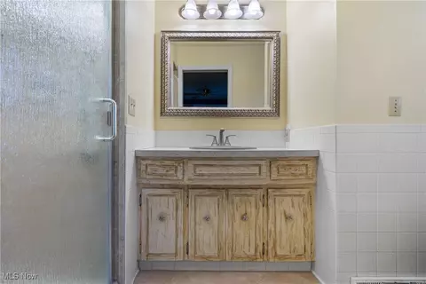 2425 Pennington St NW, Canton, OH 44709 photo 14