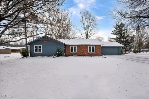4945 Shady Moss Ln, North Ridgeville, OH 44039
