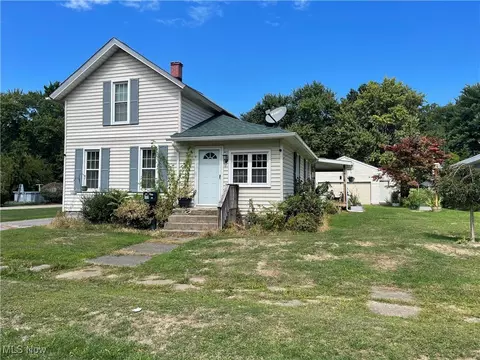 365 Sanford St, Painesville, OH 44077