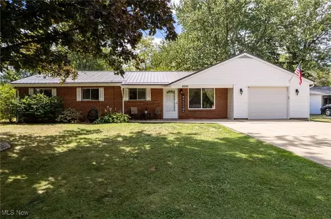 1418 Arcadia Rd, Kent, OH 44240