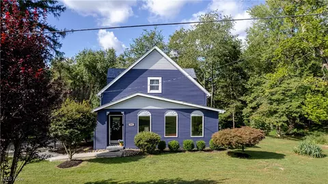 101 Patterson Ln, Follansbee, WV 26037