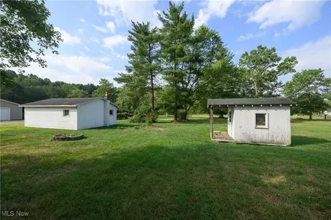 617 Johnson Ave, Dennison, OH 44621 photo 6