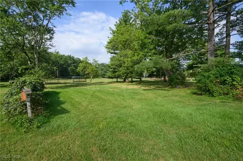 617 Johnson Ave, Dennison, OH 44621 photo 10