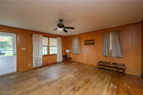 617 Johnson Ave, Dennison, OH 44621 photo 12
