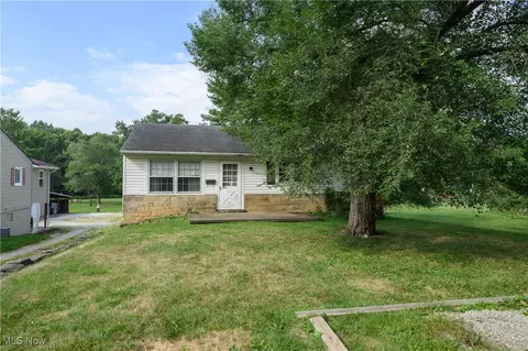 617 Johnson Ave, Dennison, OH 44621
