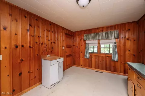 617 Johnson Ave, Dennison, OH 44621 photo 15