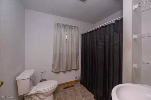 617 Johnson Ave, Dennison, OH 44621 photo 21