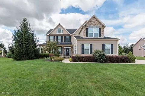 4186 Maidstone Ln, Medina, OH 44256