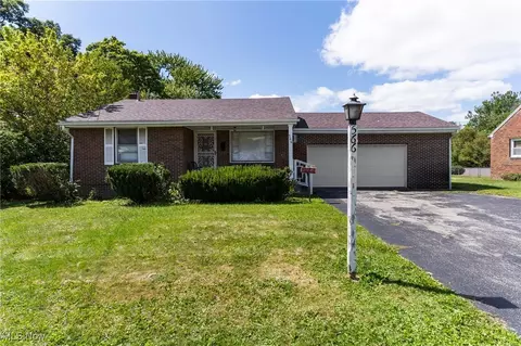 566 Sunshine Ave, Youngstown, OH 44505