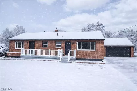 424 Secrist Ln, Liberty, OH 44420
