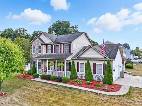 921 Sanctuary View Dr, Kent, OH 44240